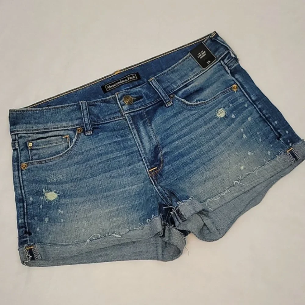 Abercrombie & Fitch Low Rise Jean Shorts Sz 25 NWT